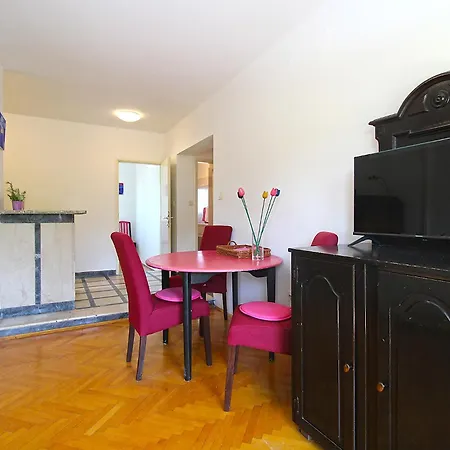 Tatjana 2324 Apartament