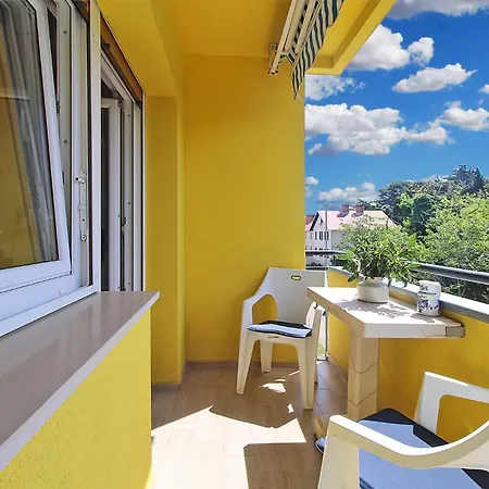 Apartment Tatjana 2324